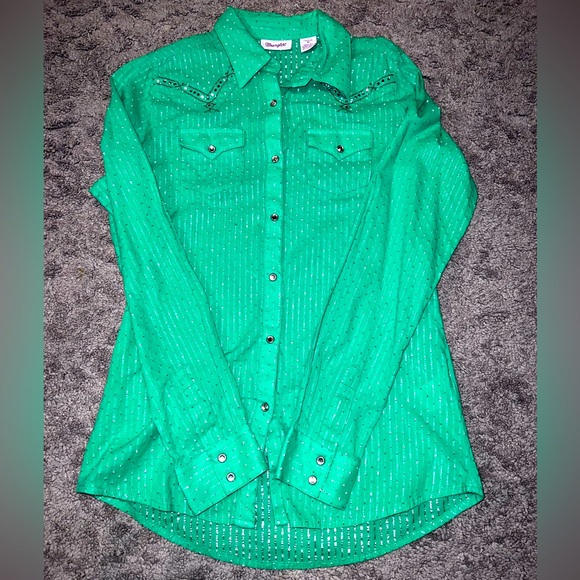Wrangler button down - Picture 1 of 4